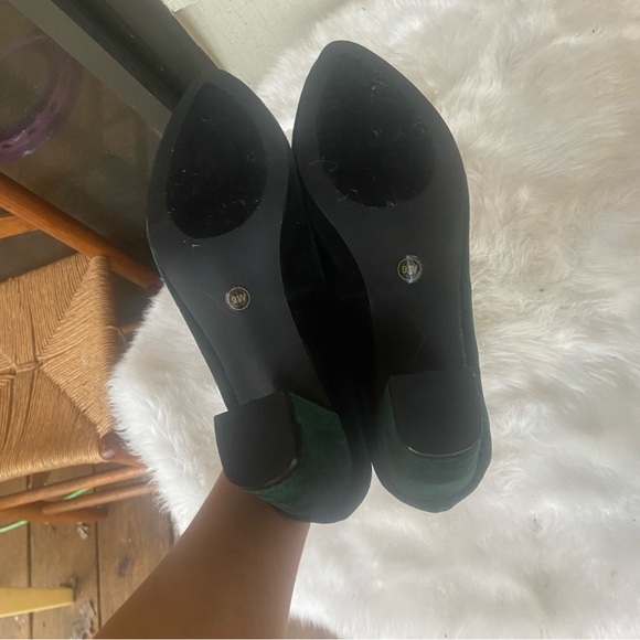 Eloquii Emerald Green Velvet Festive Heels Size 9 Wide - Picture 9 of 12